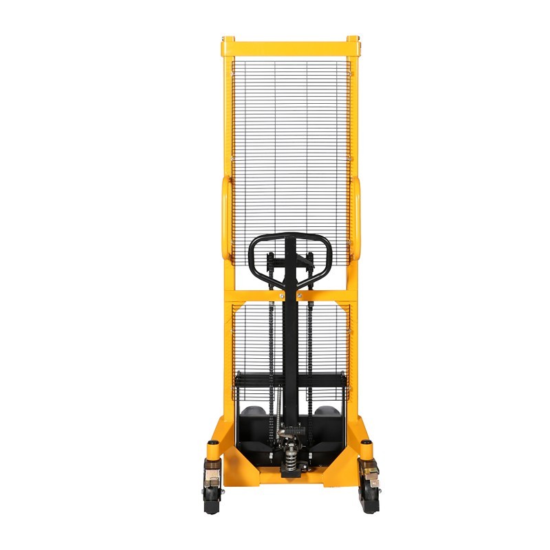 Vista frontal del apilador manual 1500kg Elevación rapida 1600mm (4cm)
