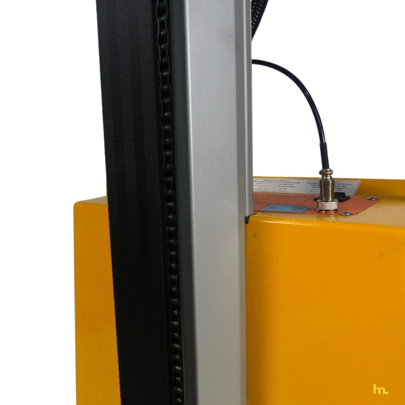 Zoom batería apilador semieléctrico 100 kg – Elevación 2.000 mm