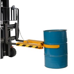 Vista general con carga de la pinza para bidones 340 kg